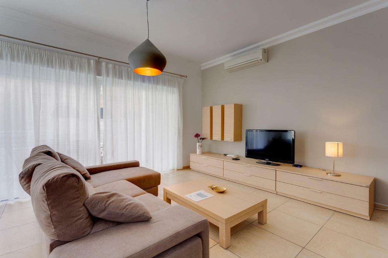 Apartment In Fort Cambridge With Pool 斯利马 外观 照片