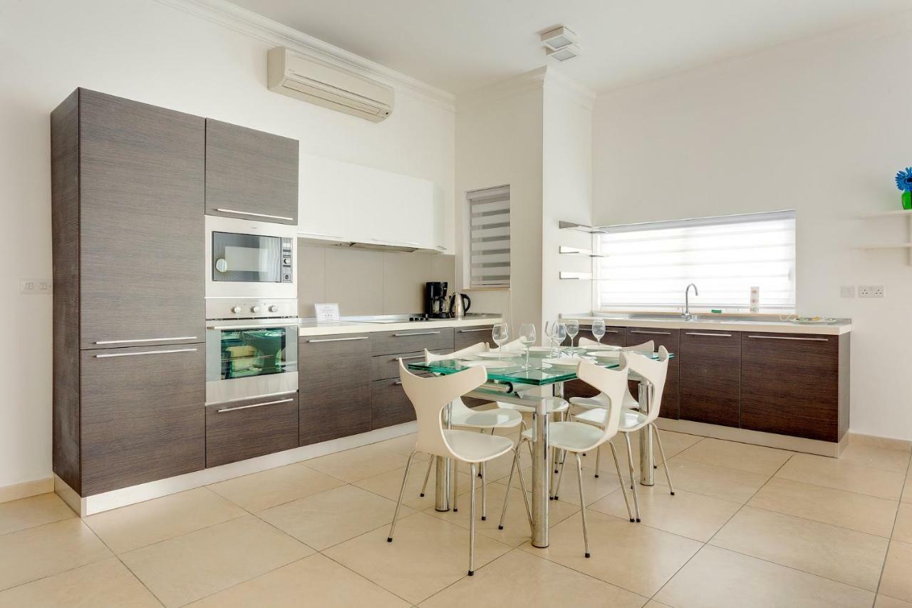 Apartment In Fort Cambridge With Pool 斯利马 外观 照片