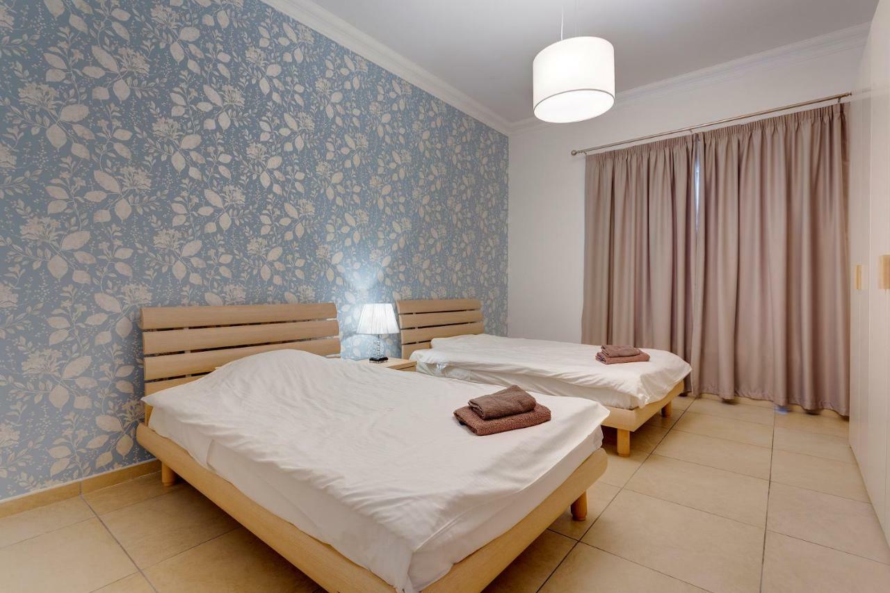 Apartment In Fort Cambridge With Pool 斯利马 外观 照片