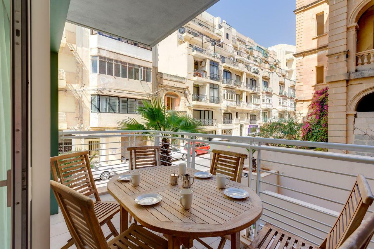 Apartment In Fort Cambridge With Pool 斯利马 外观 照片